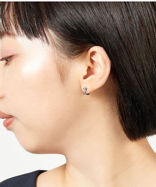 VENDOME AOYAMA（ヴァンドーム青山）の「プラチナ ベーシック　フープヤリング（イヤリング・レディース・プラチナム・ONE SIZE）」の4枚目の写真