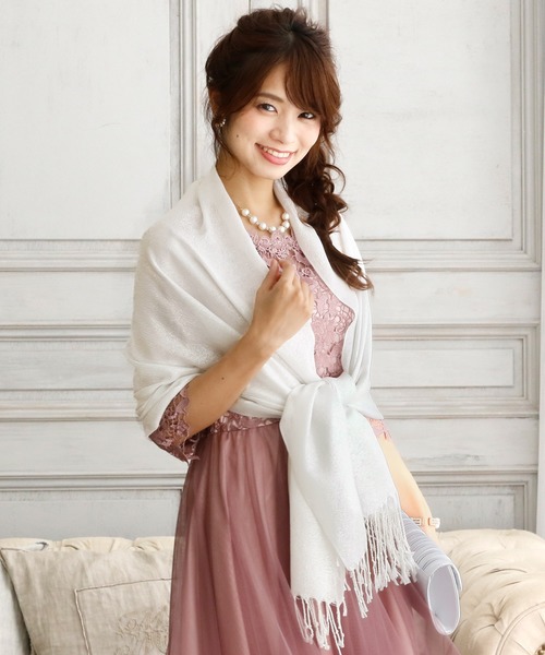 お値下げ❗️未使用美品繊細なラメレースお上品なストール！結婚式、二次会、日除け対策 お値下げ❗️未使用美品繊細なラメレースお上品なストール！結婚