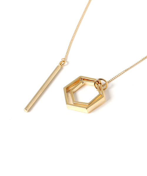 N.（N. Natural Beauty Basic）（エヌエヌナチュラルビューティーベーシック）の「ヘキサゴンラリエット（ネックレス・レディース・ゴールド・FREE）」の3枚目の写真