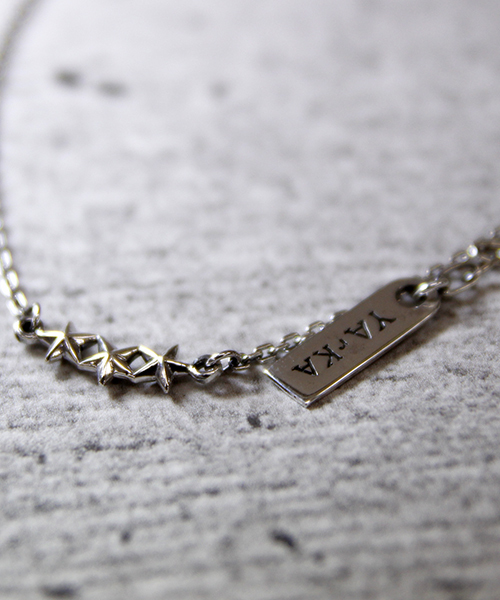 YArKA（ヤーカ）の「【YArKA/ヤーカ】silver925 star jewelry collecttion　3star simple necklace [chast4]/スタージュエリーコレクション 3スターシンプルネックレス（ネックレス・メンズ・シルバー/ブラック/ゴールド・FREE）」の12枚目の写真