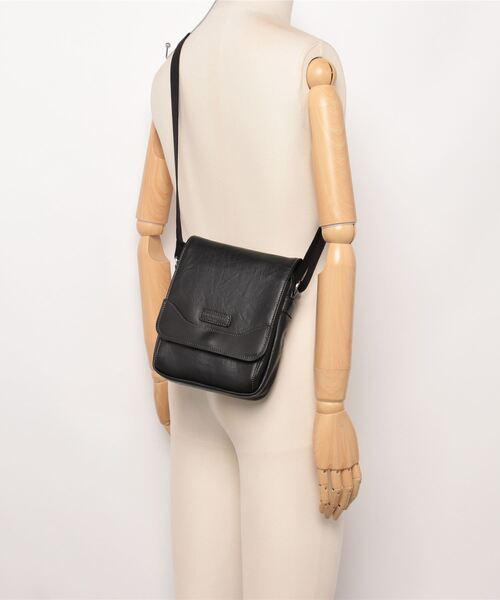 POLOFIELD(ポロフィールド)の「ポロフィールド【POLOFIELD】ミニショルダーバッグ(ショルダーバッグ・メンズ・チョコ/ブラック・フリー)」の10枚目の写真