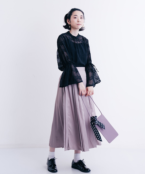 merlot plus(メルロープリュス)の「スカラップ刺繍レースキャンディスリーブブラウス2363(シャツ/ブラウス・レディース・ブラック/ホワイト・FREE)」の10枚目の写真