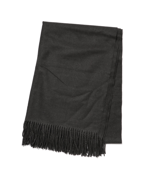 VitaFelice(ヴィータフェリーチェ)の「大判ストール(無地)/マフラー(ストール/ショール・レディース・ブラック/グレー/キャメル/レッド/マスタード/ベージュ系その他・FREE)」の13枚目の写真