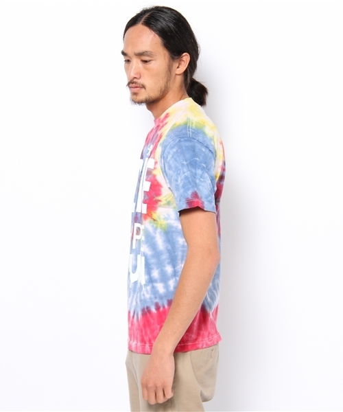 BEAMS(ビームス)の「HUF / DIE HIPPIE(Tシャツ/カットソー・メンズ・その他1・SMALL/MEDIUM)」の5枚目の写真