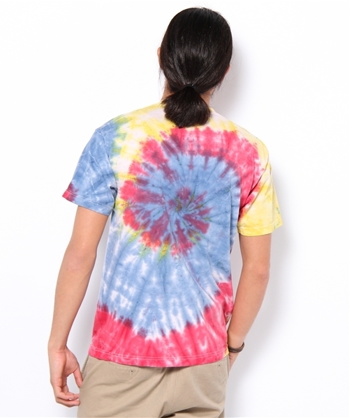 BEAMS(ビームス)の「HUF / DIE HIPPIE(Tシャツ/カットソー・メンズ・その他1・SMALL/MEDIUM)」の6枚目の写真