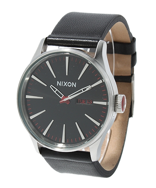 NIXON（ニクソン）の「THE SENTRY LEATHER（アナログ腕時計・メンズ・ブラウン系その他/シルバー系その他/その他1/ホワイト×シルバー/ブラック/ホワイト/その他2/ブルー系その他/その他3/ブラック×ゴールド/その他4/ガンメタ/ゴールド系その他/ブラウン系その他2/ブロンズ・FREE）」の4枚目の写真