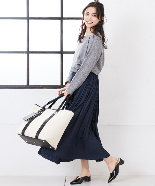 RIVE DROITE（リヴドロワ）の「デザインヒールサンダル（スリッポン・レディース・ホワイト/ブラック・36/37/38）」の3枚目の写真