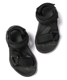 Right On ライトオン キッズのシューズ一覧 Wear