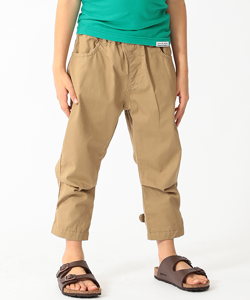 こども ビームス(コドモビームス)の「◎◎こども ビームス / コットンツイル 7分丈パンツ (90~140cm)(チノパンツ・キッズ・ベージュ/オリーブ/ブラック・90t/100/110/120/130/140)」の2枚目の写真