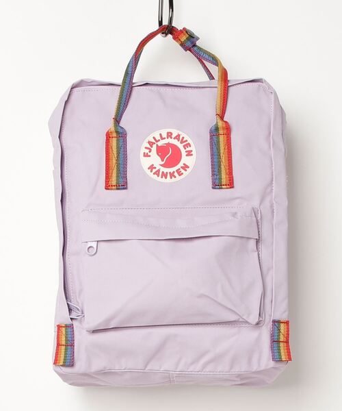 Kanken（カンケン）の「Kanken Rainbow (FJALLRAVEN/フェールラーベン)（バックパック/リュック・メンズ・ブルー系その他2/パープル系その他2/ブラック/オレンジ/ブルー/イエロー/ピンク系1/グリーン系1/アイボリー/ラベンダー・ONE SIZE）」の6枚目の写真