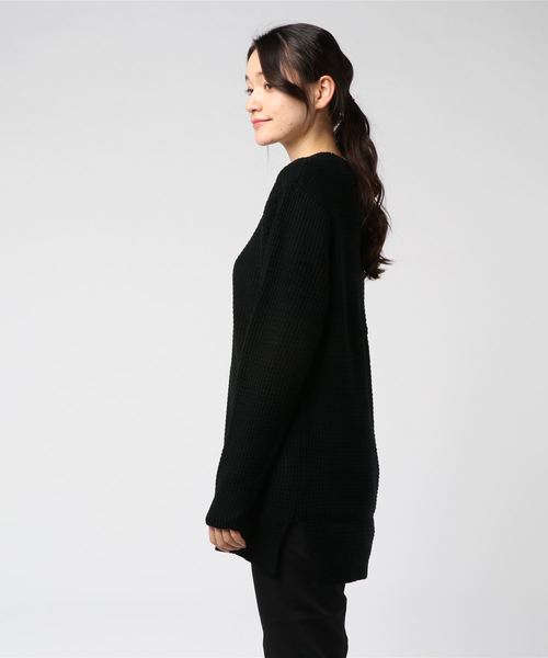 ARCHIVER(アーカイバ)の「【Ab】ワッフル編みロングクルー(Tシャツ/カットソー・レディース・ブラック/オフホワイト/杢グレー/チャコール・MEDIUM/LARGE/X-LARGE)」の5枚目の写真