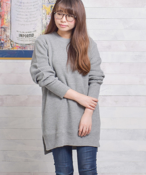 ARCHIVER(アーカイバ)の「【Ab】ワッフル編みロングクルー(Tシャツ/カットソー・レディース・ブラック/オフホワイト/杢グレー/チャコール・MEDIUM/LARGE/X-LARGE)」の2枚目の写真