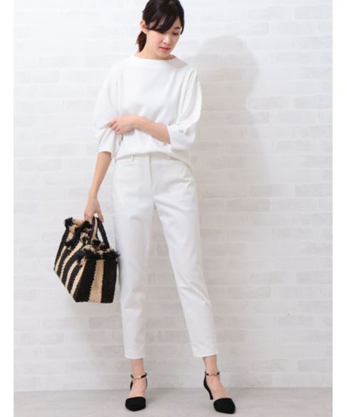 NATURAL BEAUTY BASIC（ナチュラルビューティーベーシック）の「ストレッチサテンパンツ（その他パンツ・レディース・ベージュ/オフホワイト・SMALL/MEDIUM/LARGE/X-SMALL）」の14枚目の写真