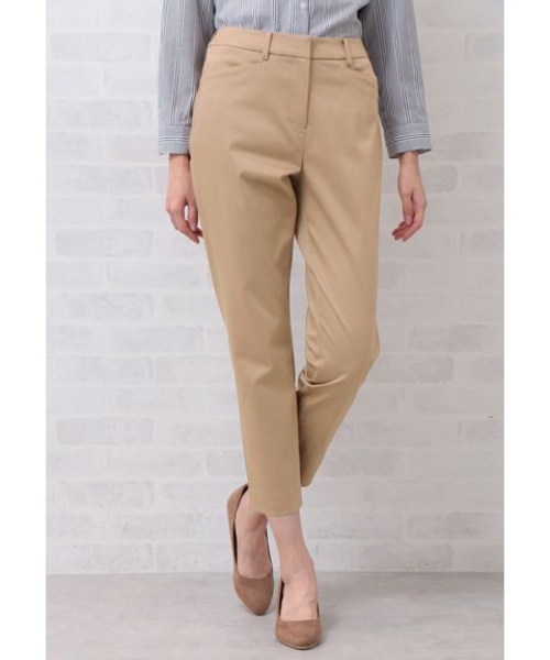 NATURAL BEAUTY BASIC（ナチュラルビューティーベーシック）の「ストレッチサテンパンツ（その他パンツ・レディース・ベージュ/オフホワイト・SMALL/MEDIUM/LARGE/X-SMALL）」の6枚目の写真