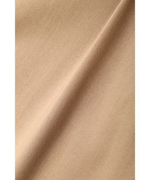 NATURAL BEAUTY BASIC（ナチュラルビューティーベーシック）の「ストレッチサテンパンツ（その他パンツ・レディース・ベージュ/オフホワイト・SMALL/MEDIUM/LARGE/X-SMALL）」の7枚目の写真