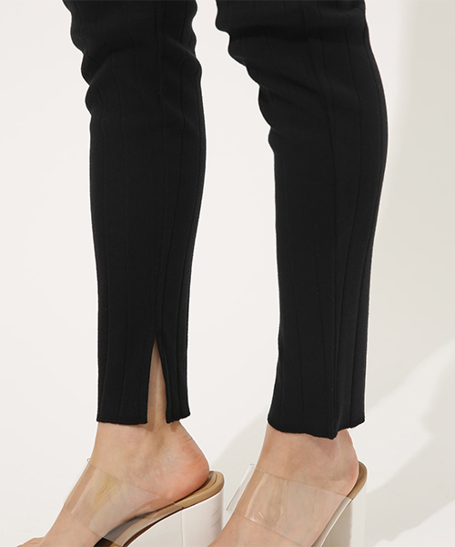 AZUL by moussy（アズールバイマウジー）の「WIDE RIB LEGGINGS / ワイドリブレギンス（その他パンツ・レディース・ブラック/ライトベージュ・SMALL/MEDIUM）」の14枚目の写真