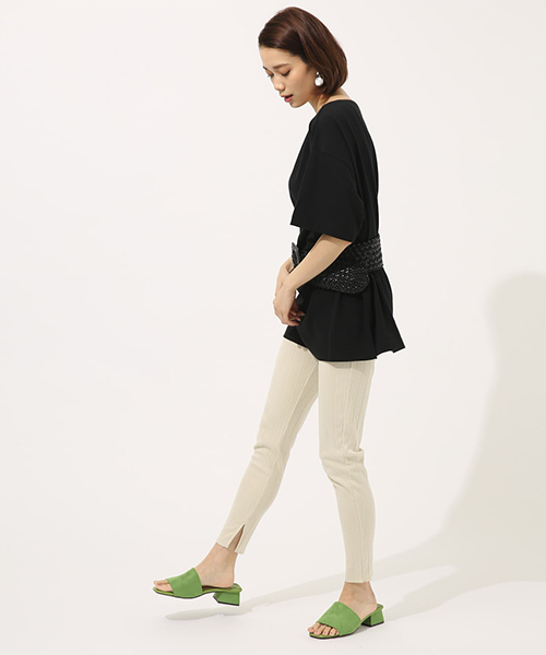 AZUL by moussy（アズールバイマウジー）の「WIDE RIB LEGGINGS / ワイドリブレギンス（その他パンツ・レディース・ブラック/ライトベージュ・SMALL/MEDIUM）」の9枚目の写真