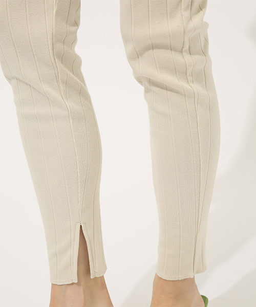 AZUL by moussy（アズールバイマウジー）の「WIDE RIB LEGGINGS / ワイドリブレギンス（その他パンツ・レディース・ブラック/ライトベージュ・SMALL/MEDIUM）」の7枚目の写真