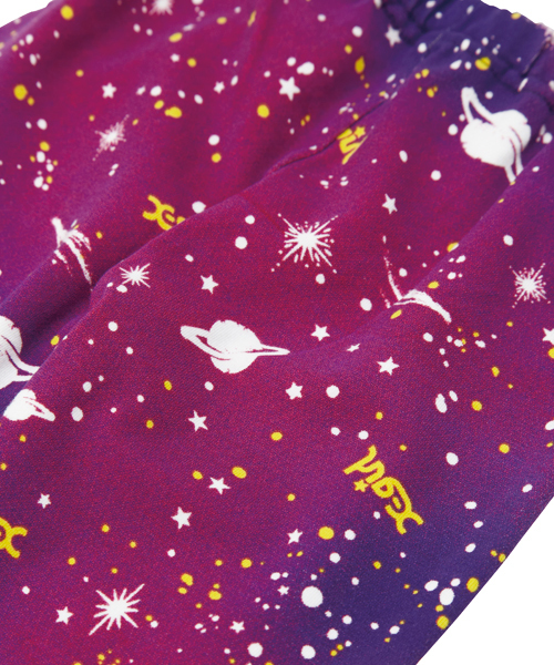 X-girl Stages(エックスガールステージス)の「"COSMIC SPACE" LEGGINGS (4T~7T)(レギンス/スパッツ・キッズ・ブラック/グリーン/ネイビー・7T/4T/5T/6T)」の7枚目の写真