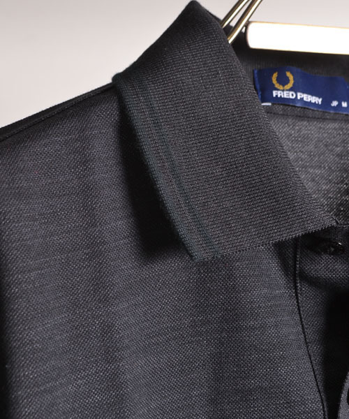 AMERICAN RAG CIE（アメリカンラグシー）の「FRED PERRY × AMERICAN RAG CIE 別注ポロシャツ∴（ポロシャツ・メンズ・ブラック/インディゴブルー/ブルー・LARGE/SMALL/MEDIUM）」の18枚目の写真