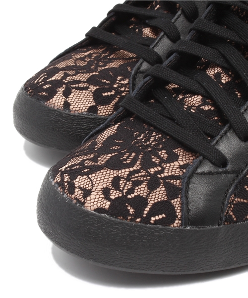 adidas Originals by JEREMY SCOTT（アディダスオリジナルスバイジェレミースコット）の「アディダス オリジナルス ジェレミースコット インヒール adidas JS LACE PROFI WEDGE D65862（スニーカー・レディース・ブラック・23cm/24.5cm/24cm/23.5cm）」の2枚目の写真