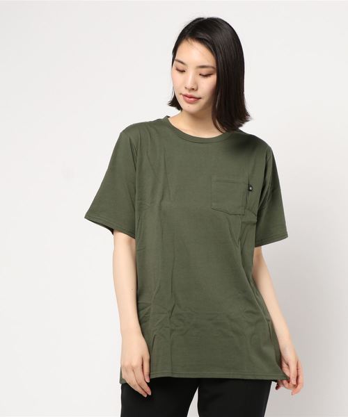 KOBE LETTUCE(コウベレタス)の「ポケット付きサイドスリットゆるTシャツ(Tシャツ/カットソー・メンズ・オフホワイト/ブラック/ベージュ/カーキ・M/L)」の4枚目の写真