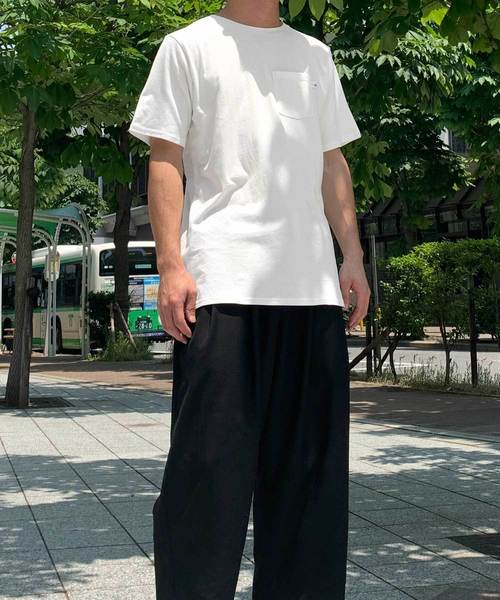 KOBE LETTUCE(コウベレタス)の「ポケット付きサイドスリットゆるTシャツ(Tシャツ/カットソー・メンズ・オフホワイト/ブラック/ベージュ/カーキ・M/L)」の7枚目の写真