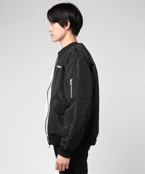 GOSTAR DE FUGA（ゴスタール ジフーガ）の「バイカラーMA1ジャケット 