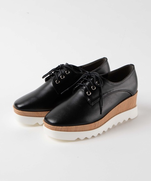 WEGO(ウィゴー)の「WEGO/レースアップコンビソールシューズ(ドレスシューズ・レディース・ホワイト/ブラック/その他1・MEDIUM/LARGE)」の4枚目の写真
