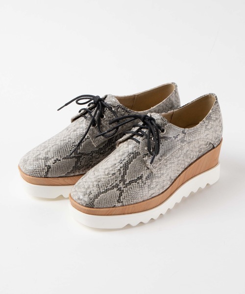 WEGO(ウィゴー)の「WEGO/レースアップコンビソールシューズ(ドレスシューズ・レディース・ホワイト/ブラック/その他1・MEDIUM/LARGE)」の7枚目の写真