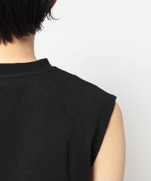 PAGEBOY（ページボーイ）の「マルチファンクションノースリ（Tシャツ/カットソー・レディース・ブラック/パープル/オフホワイト/イエロー系その他/ダークブラウン/グレイッシュベージュ・FREE）」の16枚目の写真