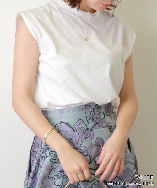 RANDA(ランダ)の「フレンチスリーブカットソー(Tシャツ/カットソー・レディース・ベージュ/ホワイト・FREE)」の1枚目の写真