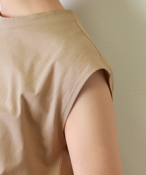 RANDA(ランダ)の「フレンチスリーブカットソー(Tシャツ/カットソー・レディース・ベージュ/ホワイト・FREE)」の6枚目の写真