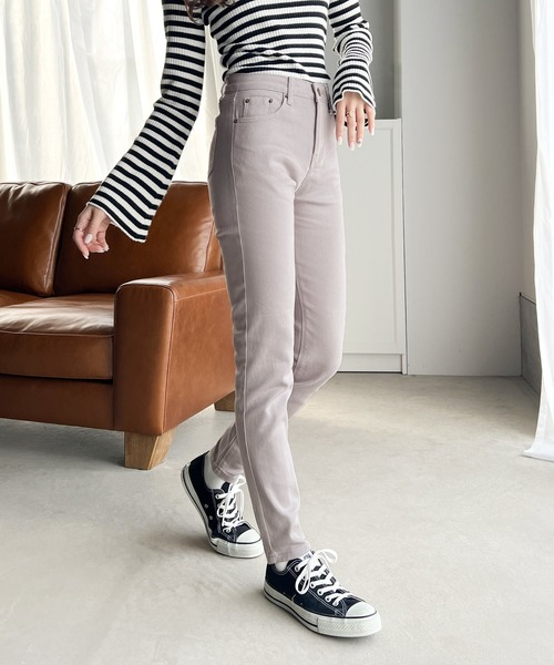 classicalelf(クラシカルエルフ)の「スーパーストレッチスキニー無地レギュラーデニム&チノパンツ(フルレングス)(デニムパンツ・レディース・インディゴブルー/ブラック/オフホワイト/ライトグレー/ライトブルー/ブラウン/ブラック系その他/ワンウォッシュ・LARGE/MEDIUM/SMALL/X-LARGE/XX-LARGE)」の11枚目の写真