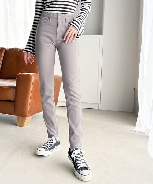 classicalelf(クラシカルエルフ)の「スーパーストレッチスキニー無地レギュラーデニム&チノパンツ(フルレングス)(デニムパンツ・レディース・インディゴブルー/ブラック/オフホワイト/ライトグレー/ライトブルー/ブラウン/ブラック系その他/ワンウォッシュ・LARGE/MEDIUM/SMALL/X-LARGE/XX-LARGE)」の12枚目の写真