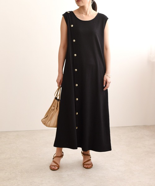 LHELBIE（レルビエ）の「アシメボタンスリットワンピース（ワンピース・レディース・ライトブルー/ブラック/テラコッタ・M）」の2枚目の写真