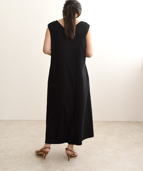 LHELBIE（レルビエ）の「アシメボタンスリットワンピース（ワンピース・レディース・ライトブルー/ブラック/テラコッタ・M）」の13枚目の写真