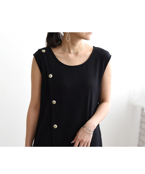 LHELBIE（レルビエ）の「アシメボタンスリットワンピース（ワンピース・レディース・ライトブルー/ブラック/テラコッタ・M）」の11枚目の写真