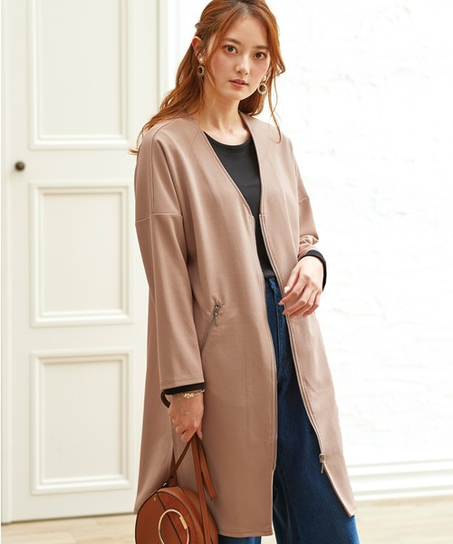 BELLUNA PLUS(ベルーナ)の「ジッパー使いVネックロングジャケット(ノーカラージャケット・レディース・ネイビー/ブルー系その他/ピンクベージュ・MEDIUM/LARGE/X-LARGE)」の3枚目の写真