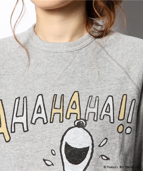 Ray BEAMS（レイビームス）の「JUNK FOOD×Ray BEAMS / 別注スヌーピー HAHA（スウェット・レディース・グレー・ONE SIZE）」の13枚目の写真