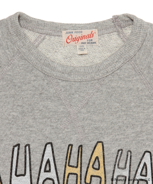 Ray BEAMS（レイビームス）の「JUNK FOOD×Ray BEAMS / 別注スヌーピー HAHA（スウェット・レディース・グレー・ONE SIZE）」の5枚目の写真