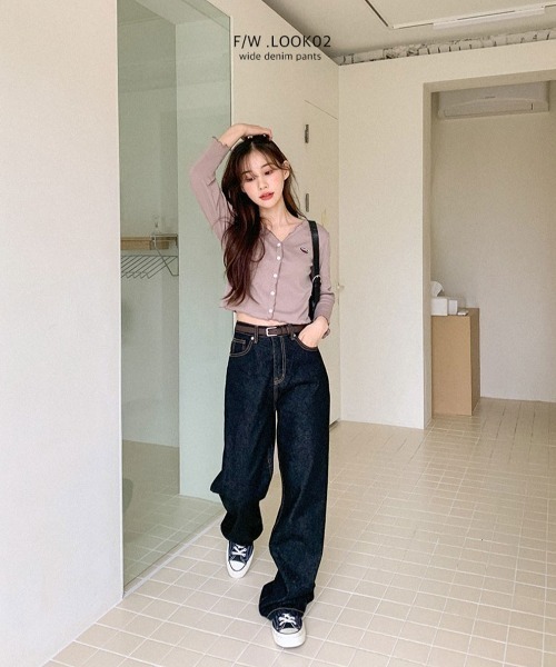 muahmuah（ムーアムーア）の「A'GEM/9 × .kom『muah muah/ムーアムーア』WIDE DENIM PANTS/ ワイドデニムパンツ（デニムパンツ・レディース・ライトブルー/ダークブルー/ブルー・S/M）」の21枚目の写真