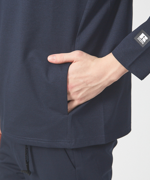 Russell Athletic（ラッセルアスレティック）の「【別注】RUSSELL ATHLETIC クルーネック 長袖 Tシャツ（Tシャツ/カットソー・メンズ・ネイビー/アイボリー/チャコールグレー・44/48/46）」の11枚目の写真