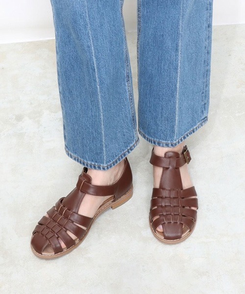 Realta（レアルタ）の「Realta(レアルタ) ラウンドトゥグルカ サンダル（サンダル・レディース・ホワイト/ダークブラウン/ブラック・LL/M/L/S）」の3枚目の写真