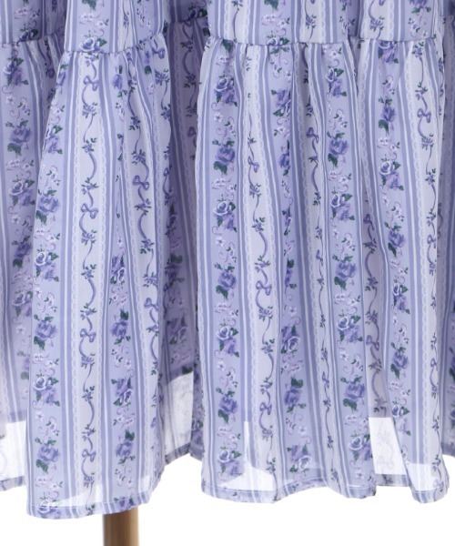 axes femme（アクシーズファム）の「プチローズ柄ワンピース（ワンピース・レディース・ラベンダー/キナリ/ピンク・MEDIUM）」の14枚目の写真