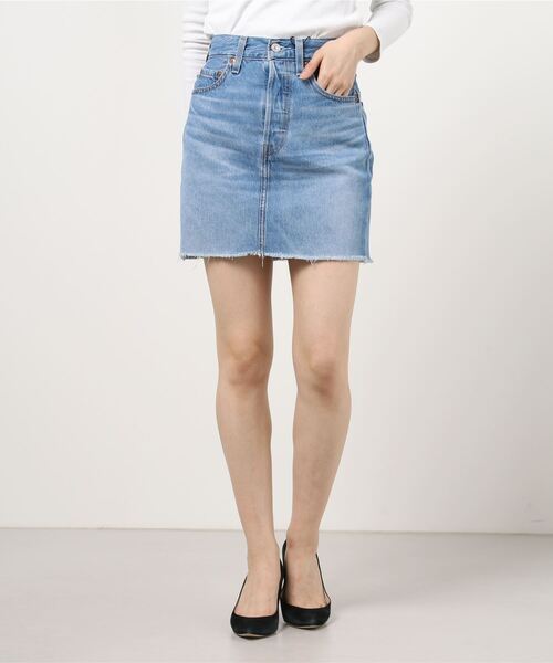 Levi's（リーバイス）の「RIBCAGE SKIRT BERNAL TIDE（デニムスカート・レディース・ライトインディゴブルー・29inch/24inch/25inch/26inch/27inch/23inch/28inch）」の13枚目の写真