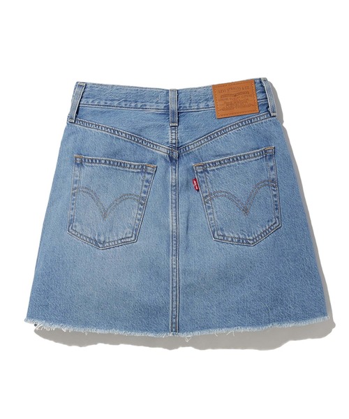 Levi's（リーバイス）の「RIBCAGE SKIRT BERNAL TIDE（デニムスカート・レディース・ライトインディゴブルー・29inch/24inch/25inch/26inch/27inch/23inch/28inch）」の2枚目の写真