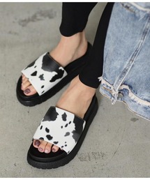 カウ柄・アニマル柄サンダル