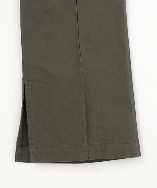 179/WG（イチナナキュウダブルジー）の「セミフレアチノパン（チノパンツ・レディース・グリーン/ベージュ・MEDIUM）」の7枚目の写真
