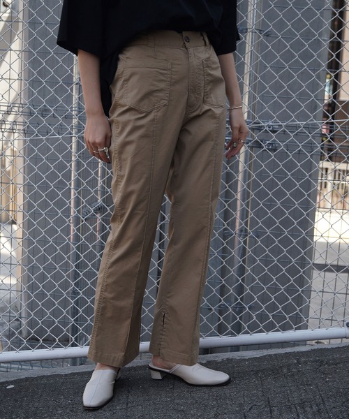 179/WG（イチナナキュウダブルジー）の「セミフレアチノパン（チノパンツ・レディース・グリーン/ベージュ・MEDIUM）」の16枚目の写真